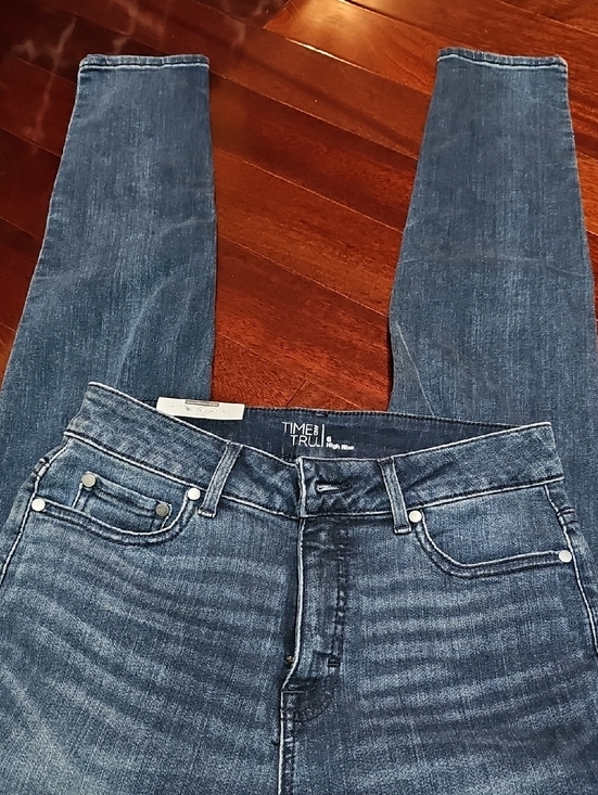 Time and Tru Denim - Time and Tru WomensSkinny Jeans in Faded Blue Wash